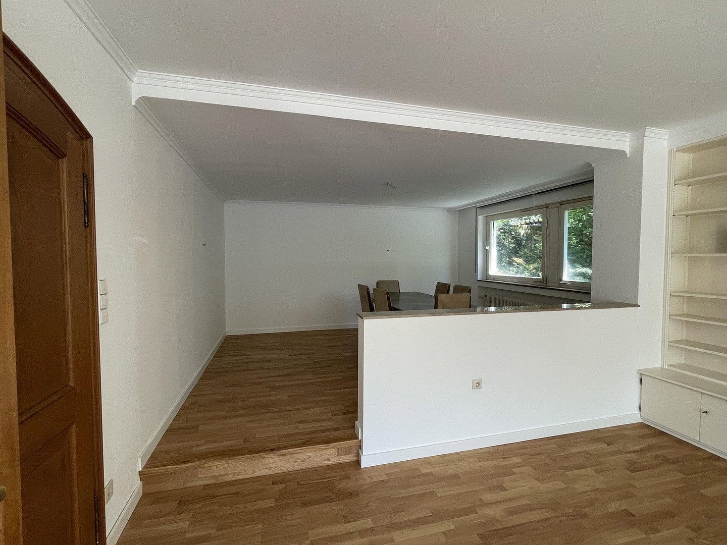 Prodej domu 410 m², pozemek 1.100 m², Korntal-Münchingen, Bádensko-Württembersko Prodej domu 410 m², pozemek 1.100 m², Korntal-Münchingen, Bádensko-Württembersko