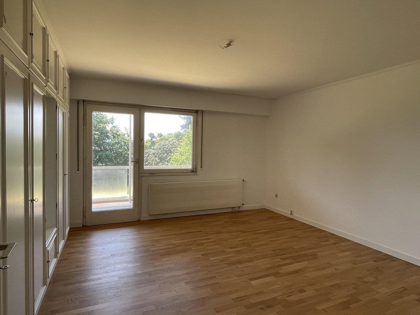 Prodej domu 410 m², pozemek 1.100 m², Korntal-Münchingen, Bádensko-Württembersko Prodej domu 410 m², pozemek 1.100 m², Korntal-Münchingen, Bádensko-Württembersko