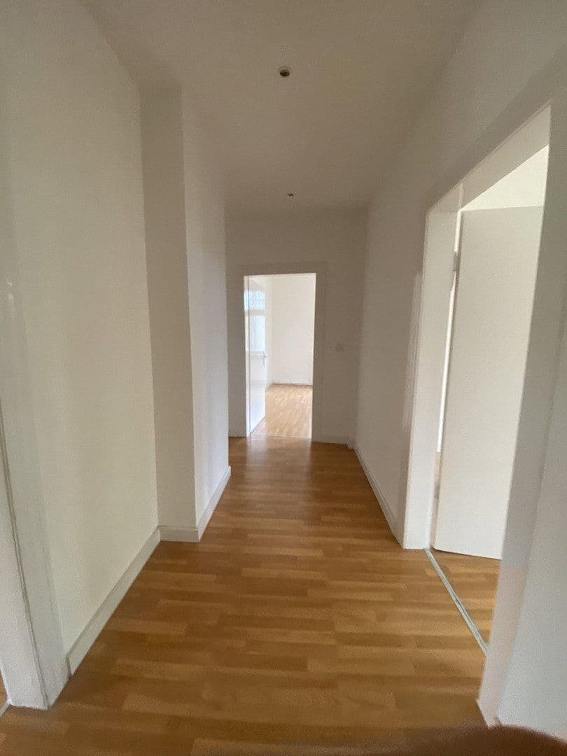 Pronájem bytu 4+1 108 m², Steinbrinkstraße 105, Oberhausen, Severní Porýní-Vestfálsko Pronájem bytu 4+1 108 m², Steinbrinkstraße 105, Oberhausen, Severní Porýní-Vestfálsko