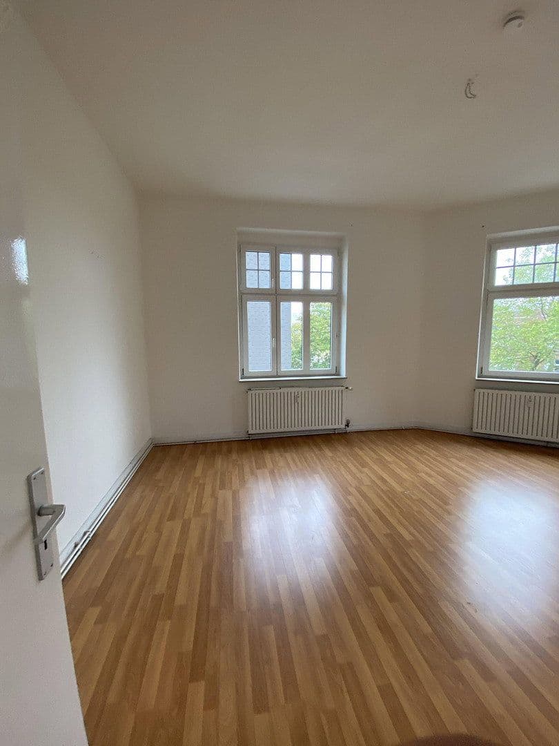 Pronájem bytu 4+1 108 m², Steinbrinkstraße 105, Oberhausen, Severní Porýní-Vestfálsko Pronájem bytu 4+1 108 m², Steinbrinkstraße 105, Oberhausen, Severní Porýní-Vestfálsko