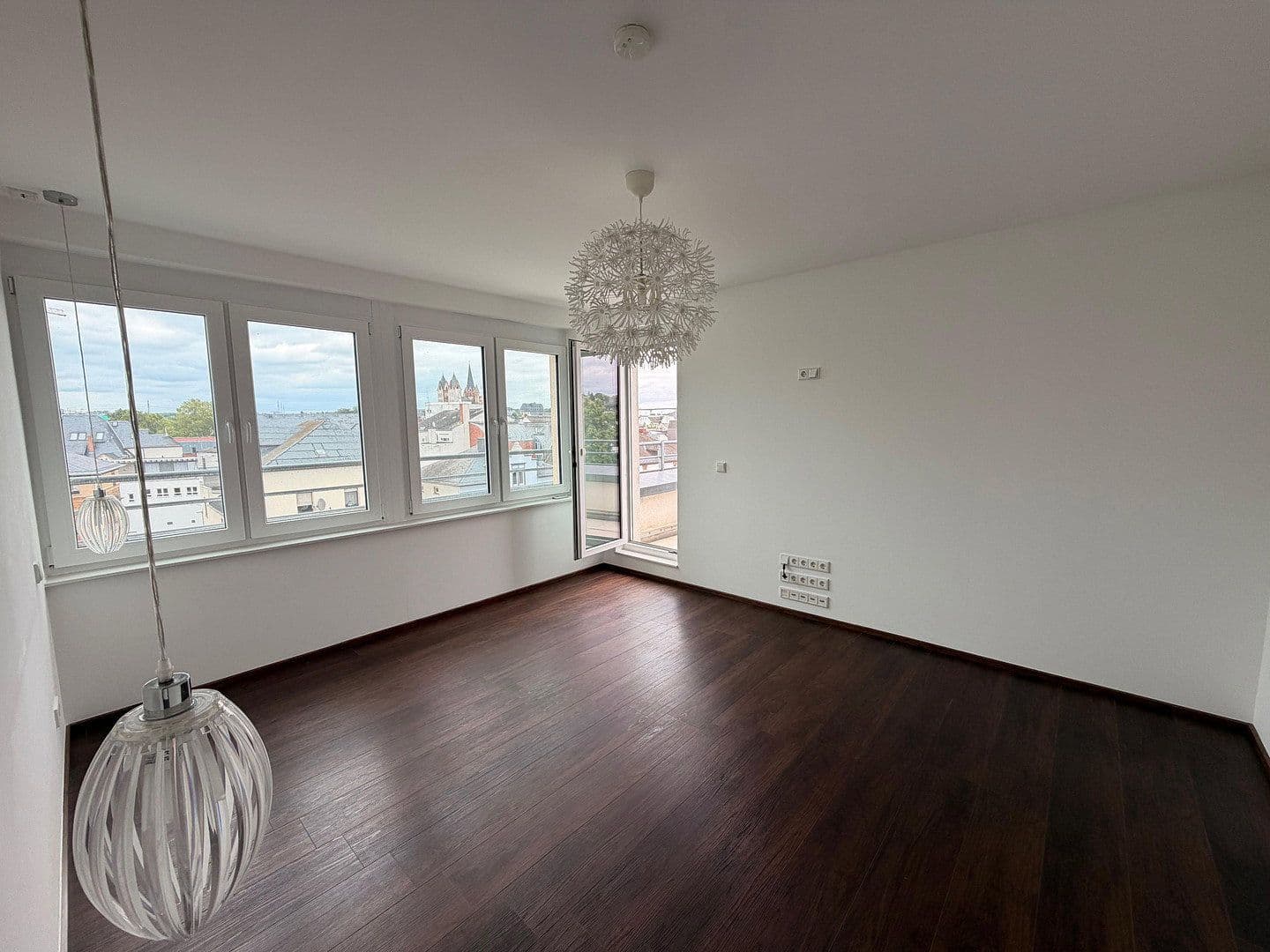 Prodej bytu 4+1 196 m², Limburg an der Lahn, Hessen Prodej bytu 4+1 196 m², Limburg an der Lahn, Hessen
