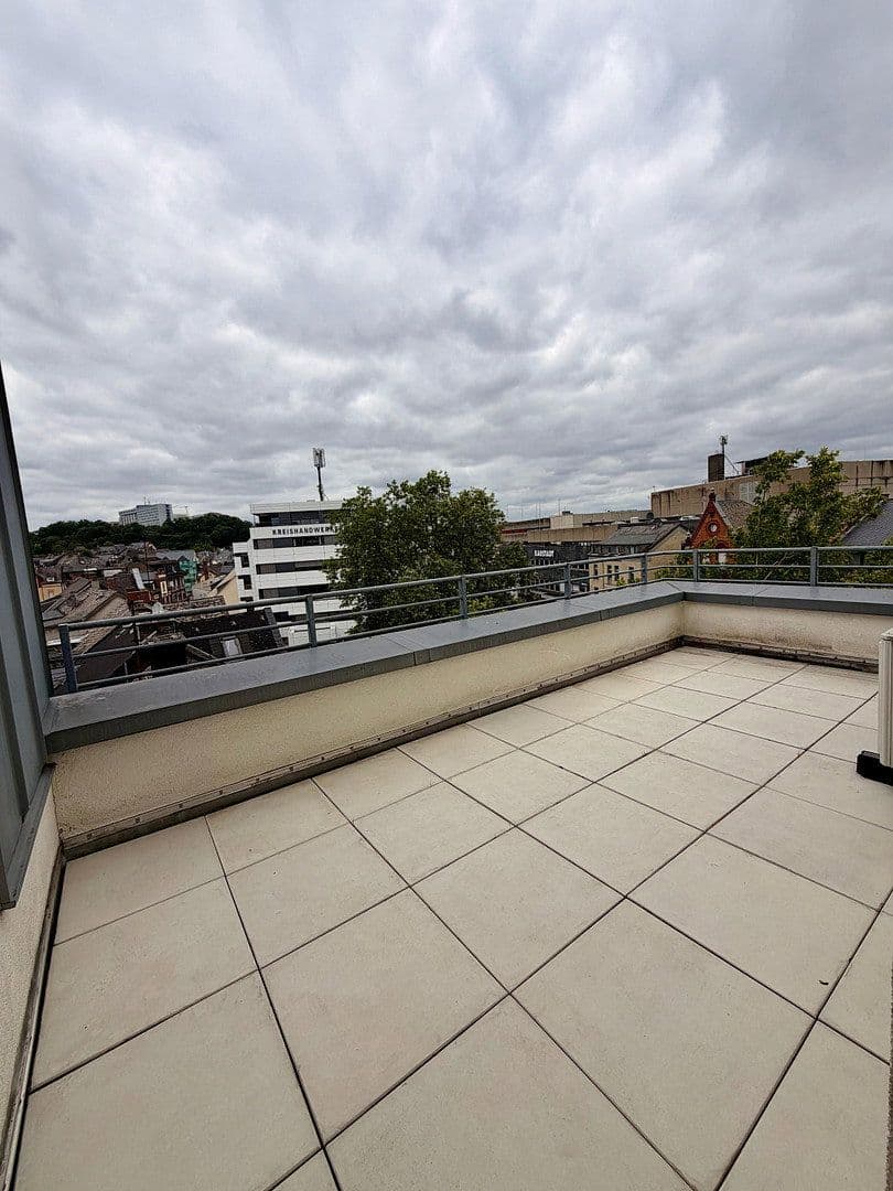 Prodej bytu 4+1 196 m², Limburg an der Lahn, Hessen Prodej bytu 4+1 196 m², Limburg an der Lahn, Hessen
