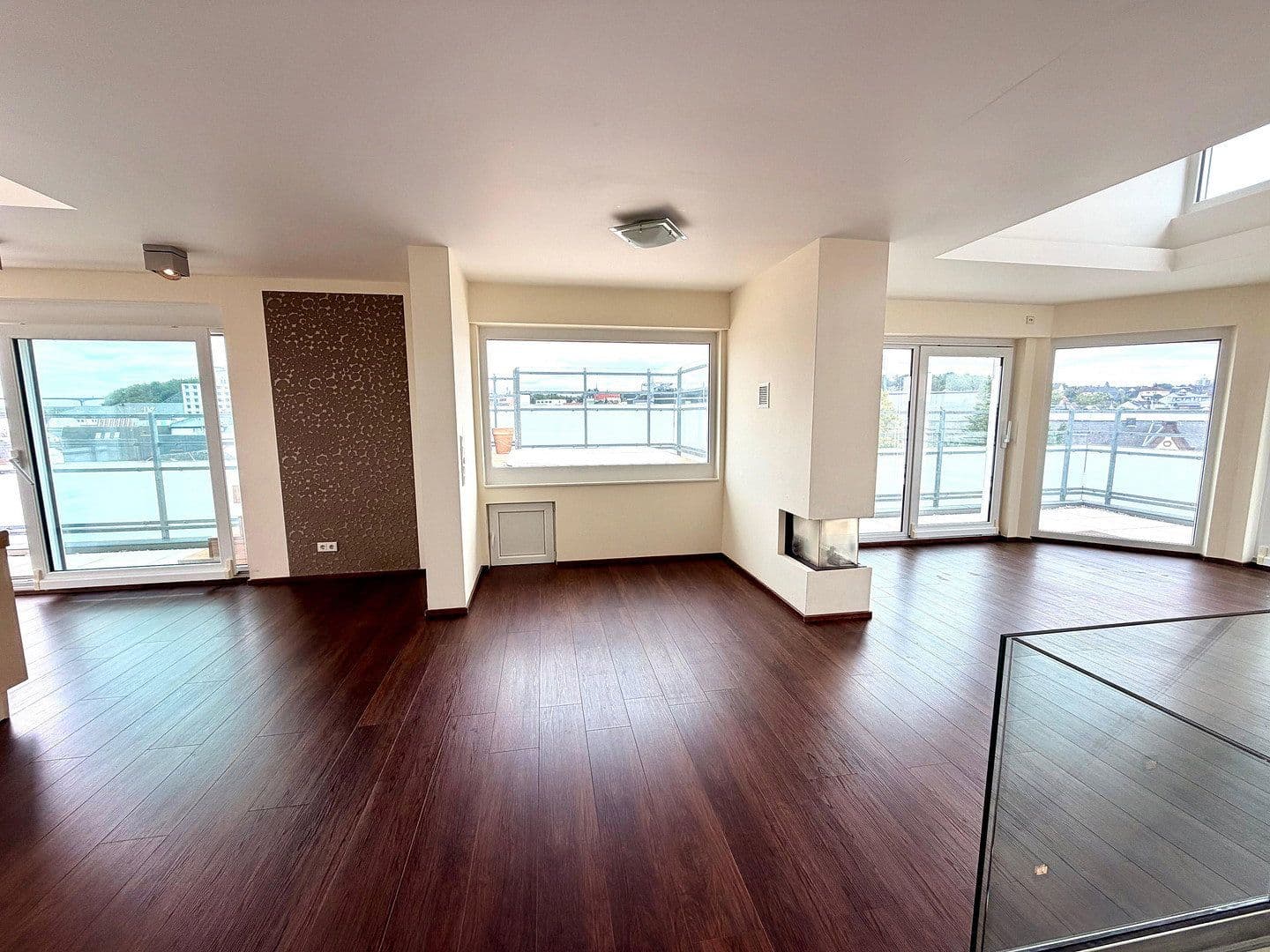 Prodej bytu 4+1 196 m², Limburg an der Lahn, Hessen Prodej bytu 4+1 196 m², Limburg an der Lahn, Hessen