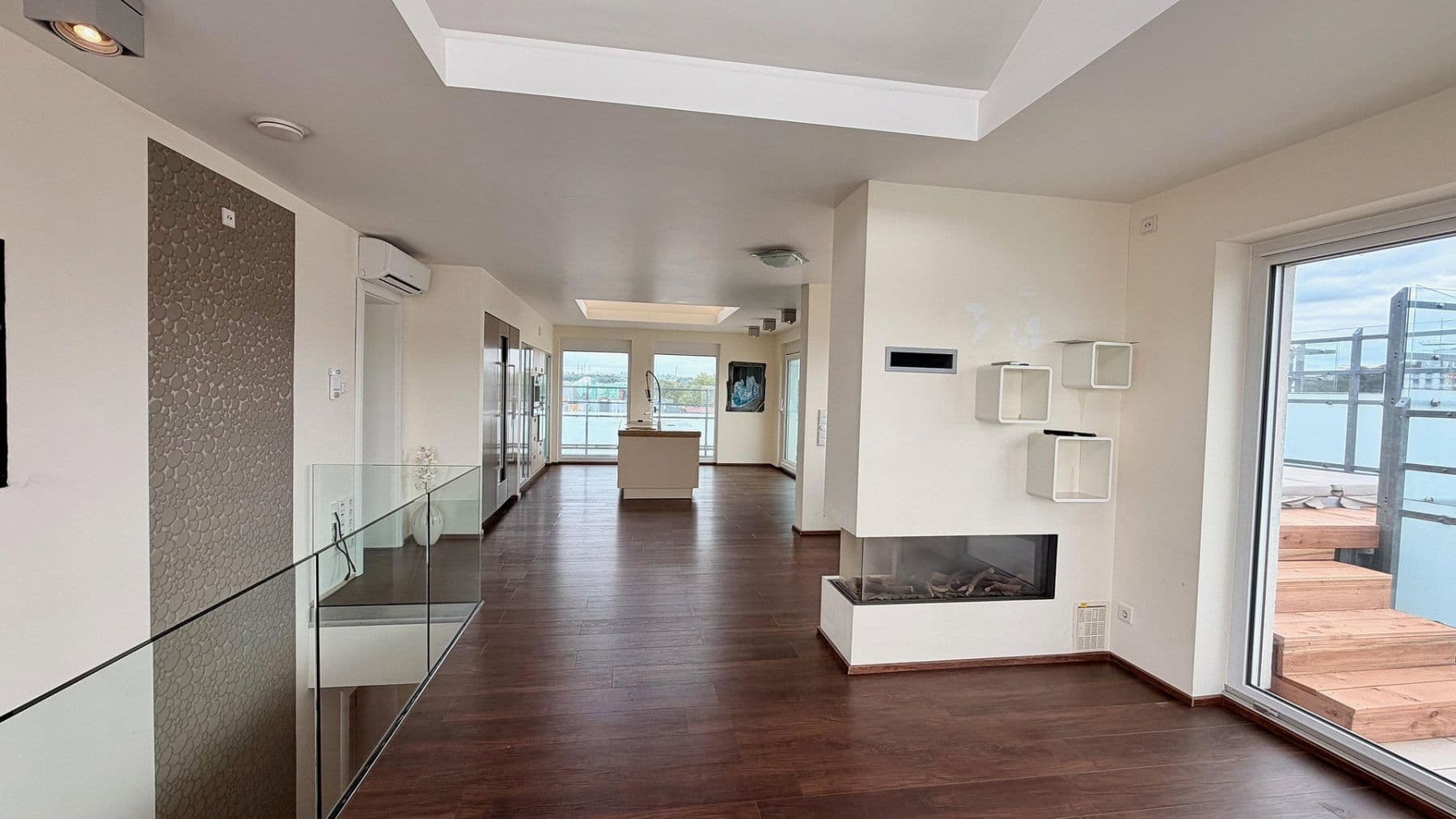 Prodej bytu 4+1 196 m², Limburg an der Lahn, Hessen Prodej bytu 4+1 196 m², Limburg an der Lahn, Hessen