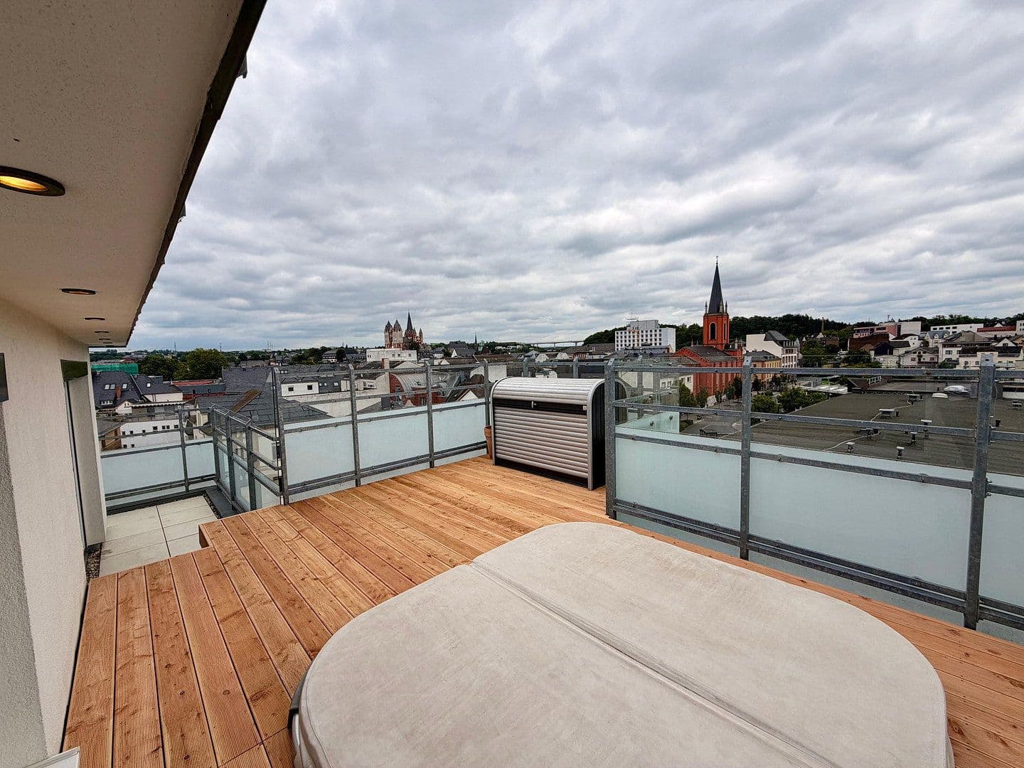Prodej bytu 4+1 196 m², Limburg an der Lahn, Hessen Prodej bytu 4+1 196 m², Limburg an der Lahn, Hessen