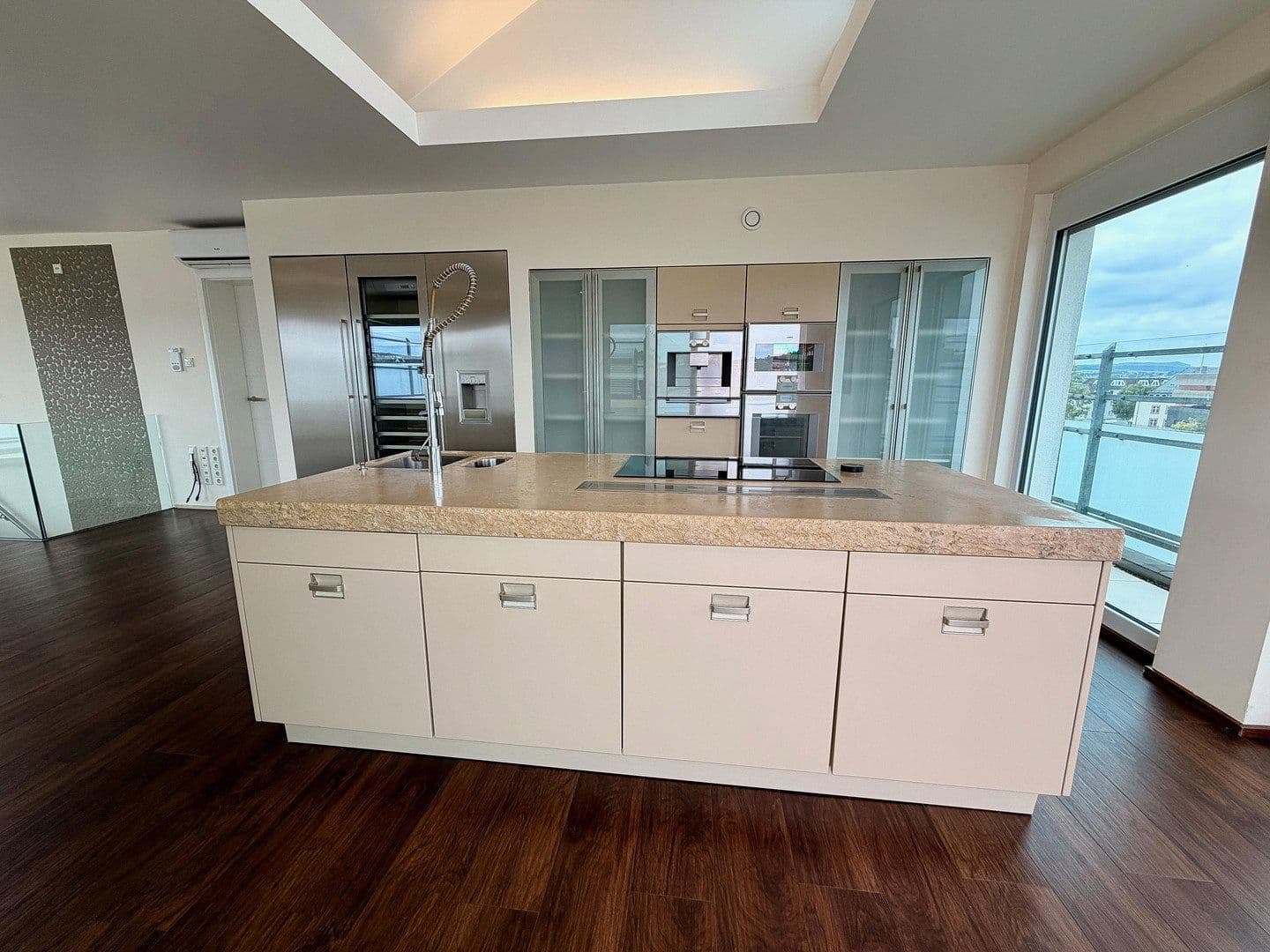 Prodej bytu 4+1 196 m², Limburg an der Lahn, Hessen Prodej bytu 4+1 196 m², Limburg an der Lahn, Hessen