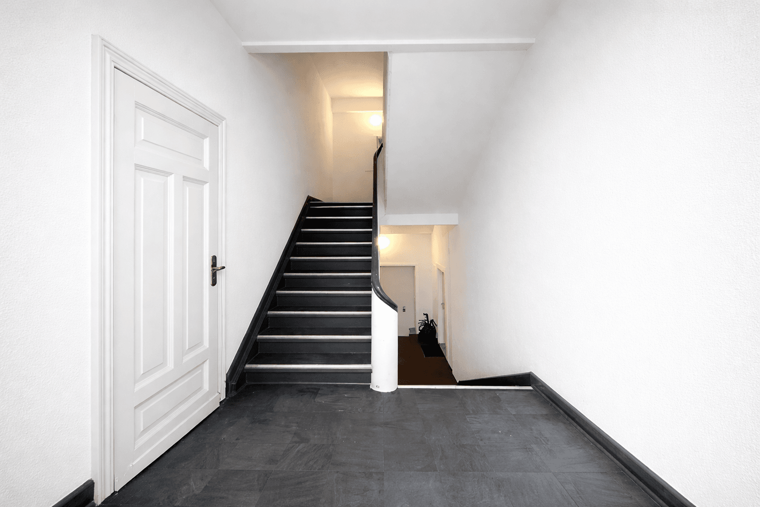 Prodej domu 1.190 m², pozemek 579 m², Gelsenkirchen, Severní Porýní-Vestfálsko Prodej domu 1.190 m², pozemek 579 m², Gelsenkirchen, Severní Porýní-Vestfálsko
