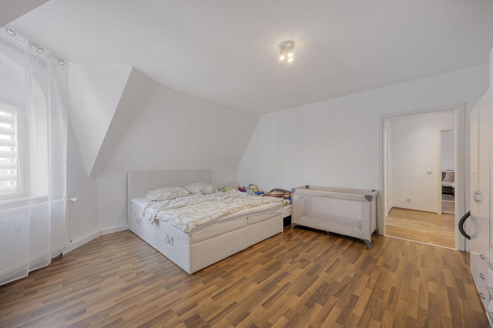 Prodej domu 1.190 m², pozemek 579 m², Gelsenkirchen, Severní Porýní-Vestfálsko Prodej domu 1.190 m², pozemek 579 m², Gelsenkirchen, Severní Porýní-Vestfálsko