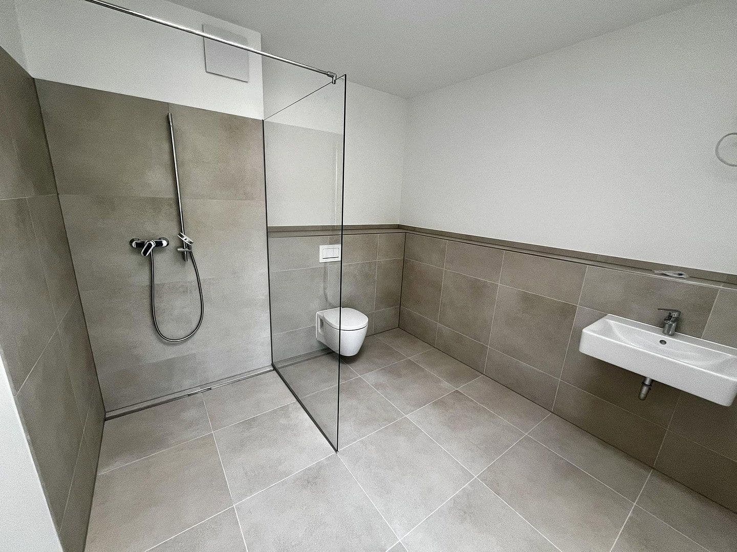 Pronájem bytu 3+1 135 m², Alte Str. 12, Frechen, Severní Porýní-Vestfálsko Pronájem bytu 3+1 135 m², Alte Str. 12, Frechen, Severní Porýní-Vestfálsko