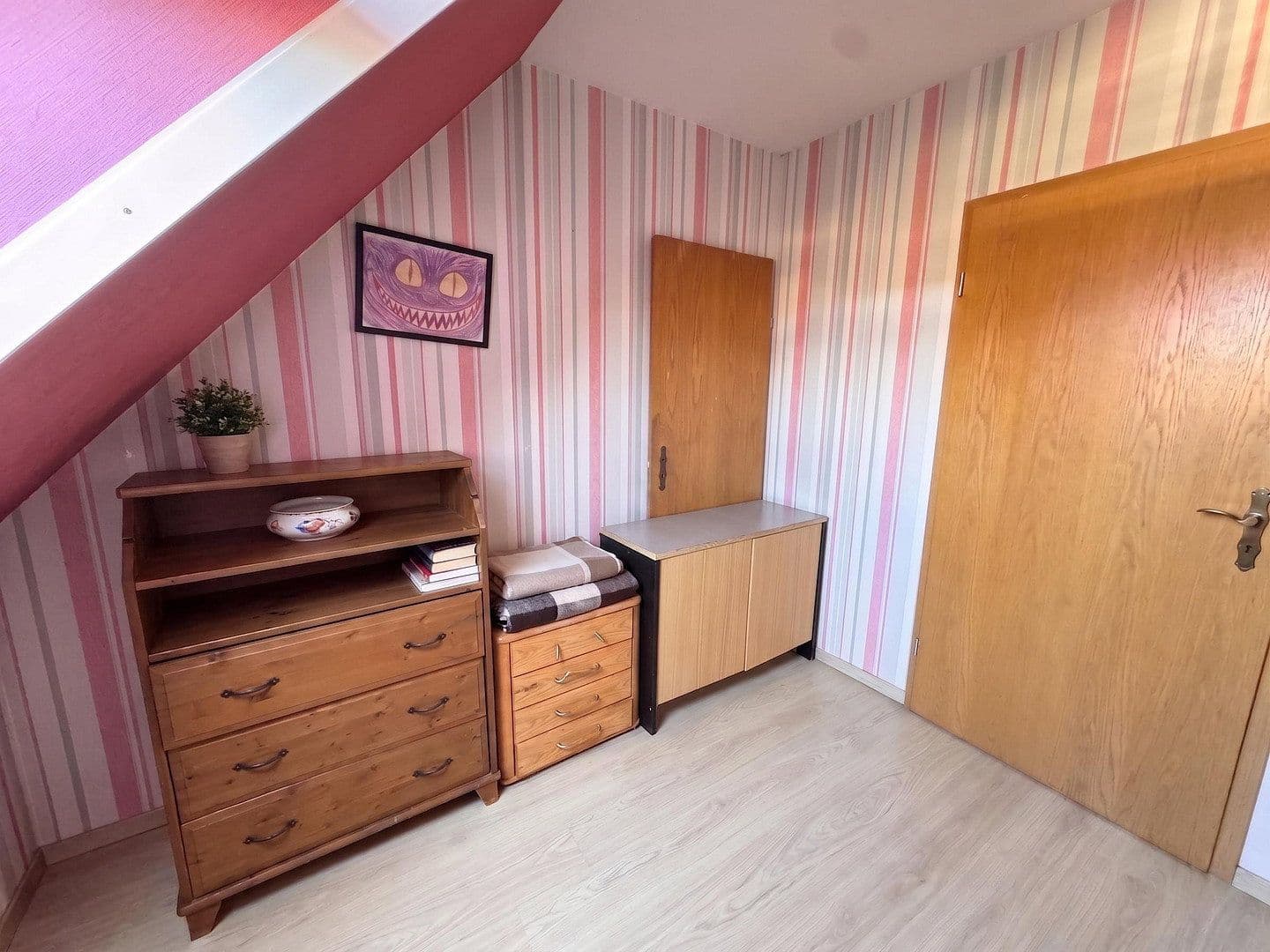Prodej domu 125 m², pozemek 700 m², Berne, Dolní Sasko Prodej domu 125 m², pozemek 700 m², Berne, Dolní Sasko