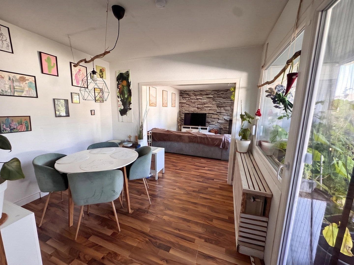 Prodej domu 125 m², pozemek 700 m², Berne, Dolní Sasko Prodej domu 125 m², pozemek 700 m², Berne, Dolní Sasko