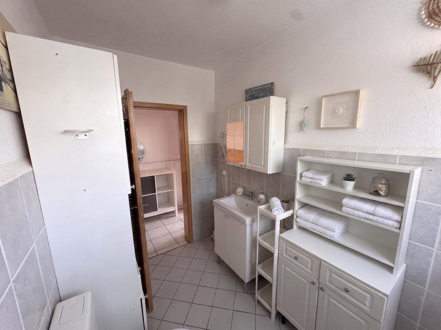 Prodej domu 125 m², pozemek 700 m², Berne, Dolní Sasko Prodej domu 125 m², pozemek 700 m², Berne, Dolní Sasko