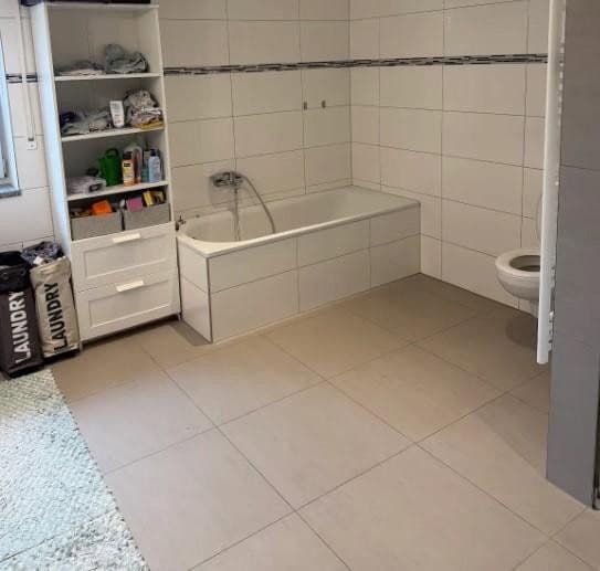 Pronájem bytu 4+1 145 m², Wiesham 3d, Grafing, Bavorsko Pronájem bytu 4+1 145 m², Wiesham 3d, Grafing, Bavorsko