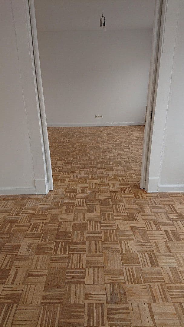 Pronájem bytu 5+1 84 m², Lange Straße 35, Nordenham, Dolní Sasko Pronájem bytu 5+1 84 m², Lange Straße 35, Nordenham, Dolní Sasko