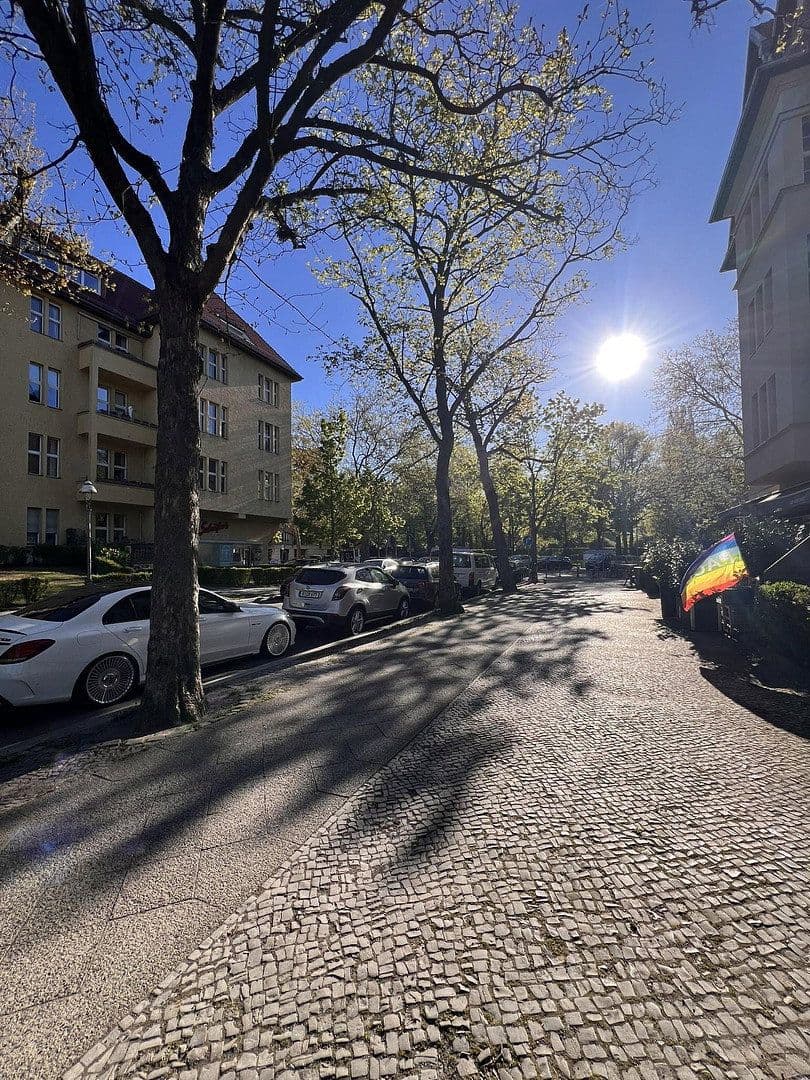 Prodej bytu 2+1 61 m², Eberbacher Str 3, Berlin, Berlín Prodej bytu 2+1 61 m², Eberbacher Str 3, Berlin, Berlín