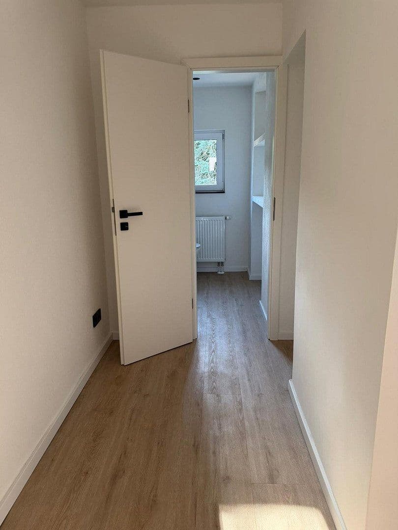 Prodej domu 100 m², pozemek 500 m², Saarbrücken, Země Sársko Prodej domu 100 m², pozemek 500 m², Saarbrücken, Země Sársko