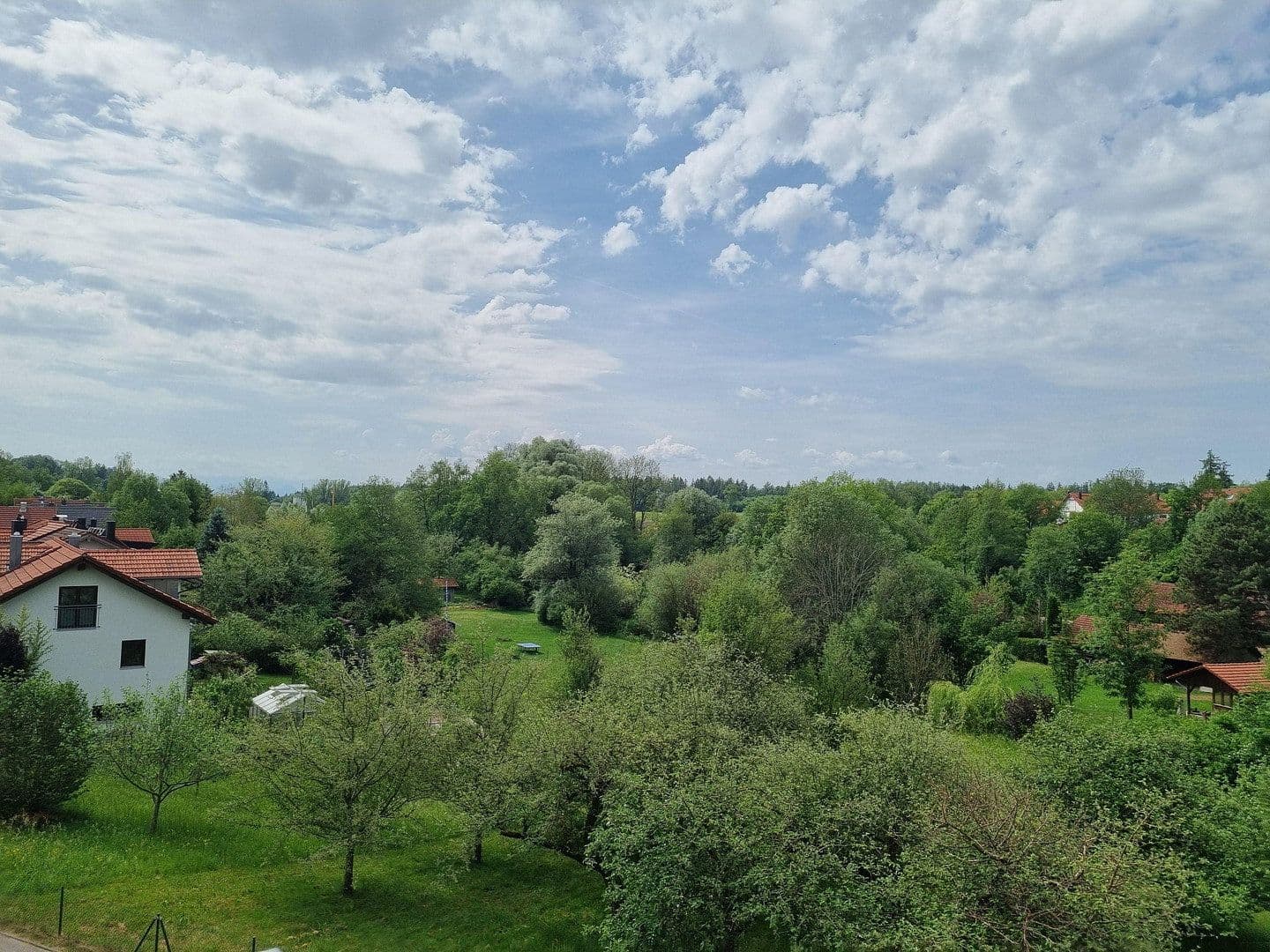 Pronájem bytu 3+1 96 m², Rosenheimer Str. 31, Grafing, Bavorsko Pronájem bytu 3+1 96 m², Rosenheimer Str. 31, Grafing, Bavorsko