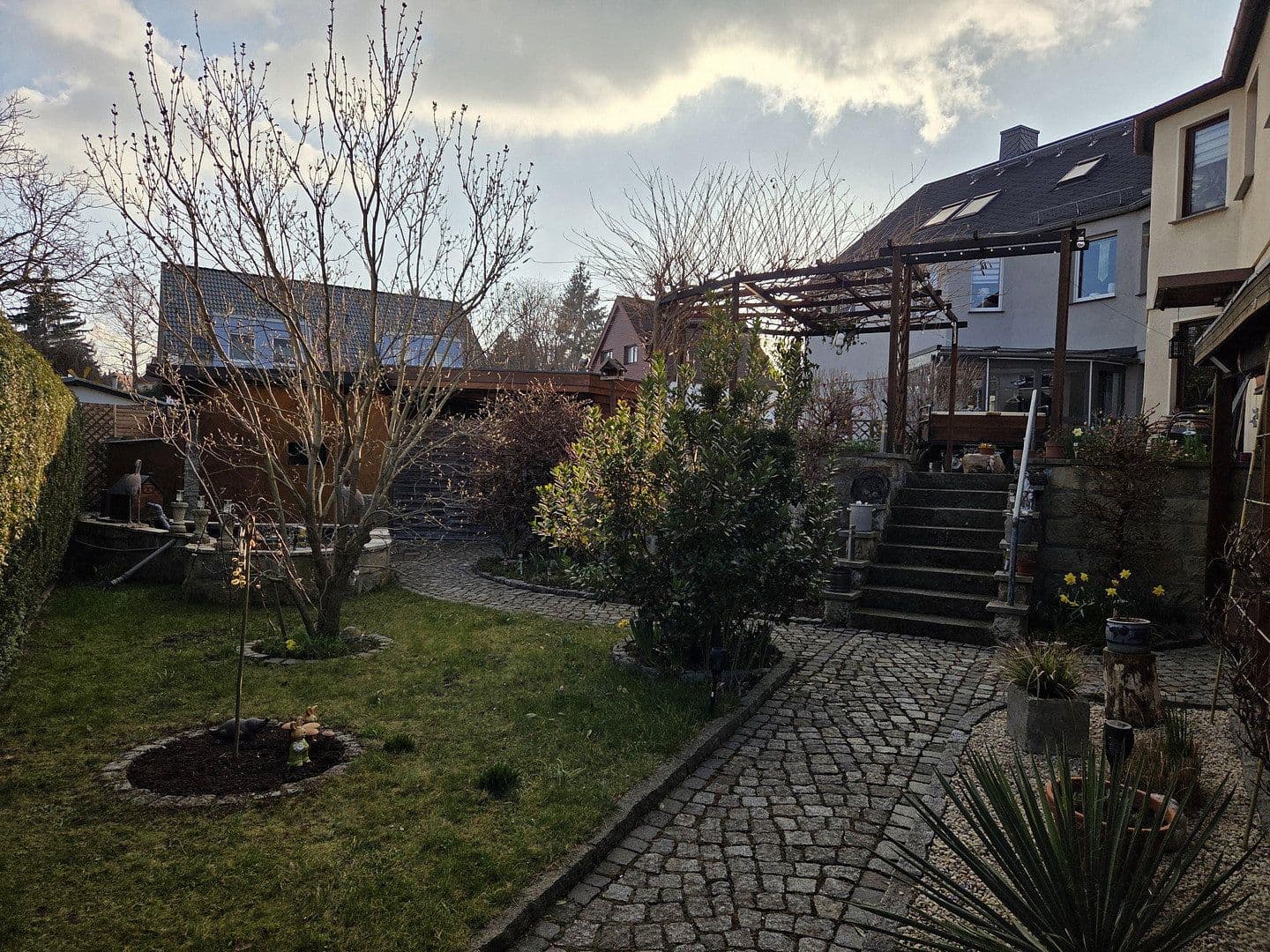 Prodej domu 120 m², pozemek 280 m², Welzelstr. 14, Dresden, Sasko Prodej domu 120 m², pozemek 280 m², Welzelstr. 14, Dresden, Sasko