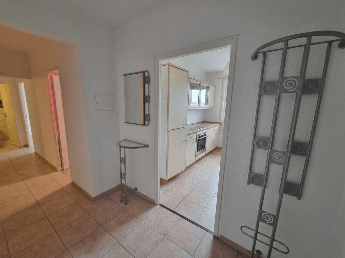 Prodej bytu 4+1 88 m², Bartningstr. 10, Darmstadt-Kranichstein, Hessen Prodej bytu 4+1 88 m², Bartningstr. 10, Darmstadt-Kranichstein, Hessen