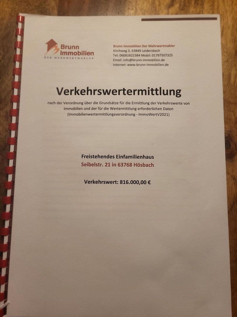 Prodej domu 180 m², pozemek 800 m², Seibelstr.21, Hösbach, Bavorsko Prodej domu 180 m², pozemek 800 m², Seibelstr.21, Hösbach, Bavorsko