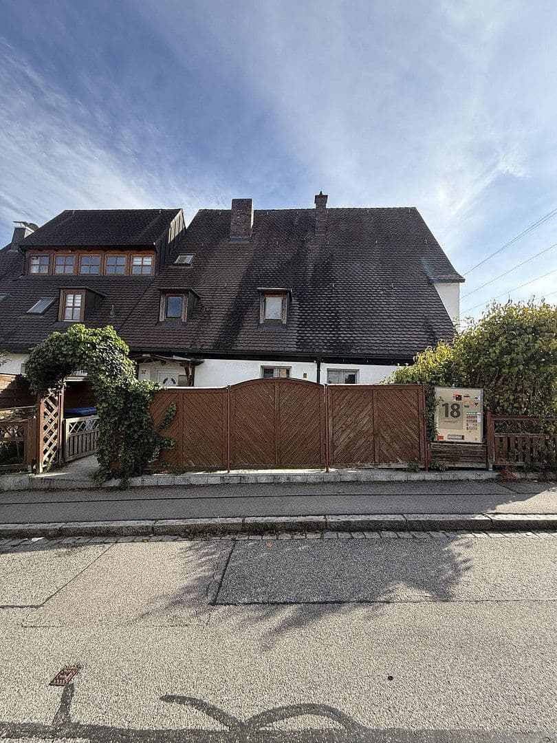 Prodej domu 330 m², pozemek 574 m², Wasserburg am Inn, Bavorsko Prodej domu 330 m², pozemek 574 m², Wasserburg am Inn, Bavorsko