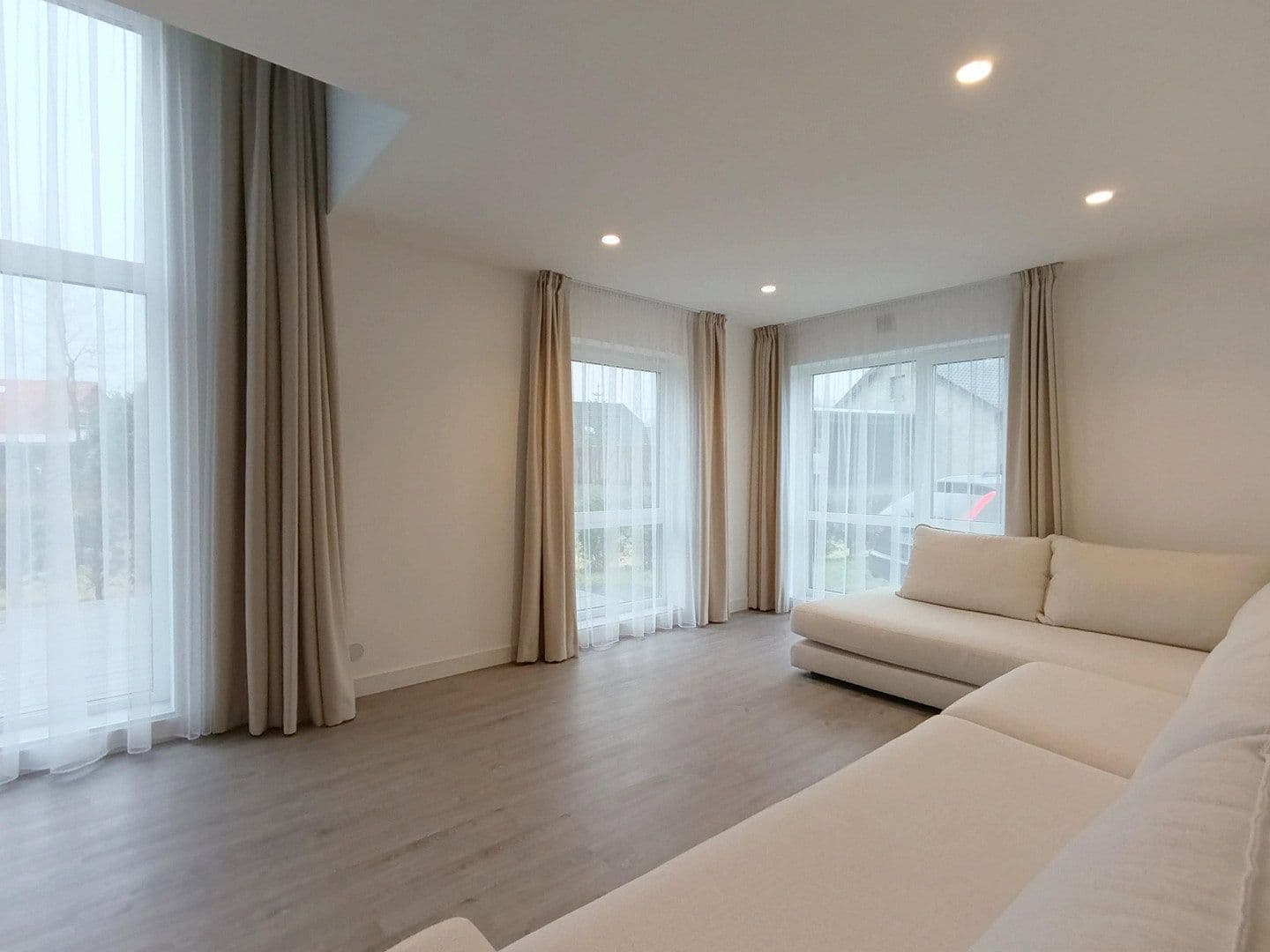 Prodej domu 150 m², pozemek 420 m², Steinbergskamp 3B, Basdahl, Dolní Sasko Prodej domu 150 m², pozemek 420 m², Steinbergskamp 3B, Basdahl, Dolní Sasko