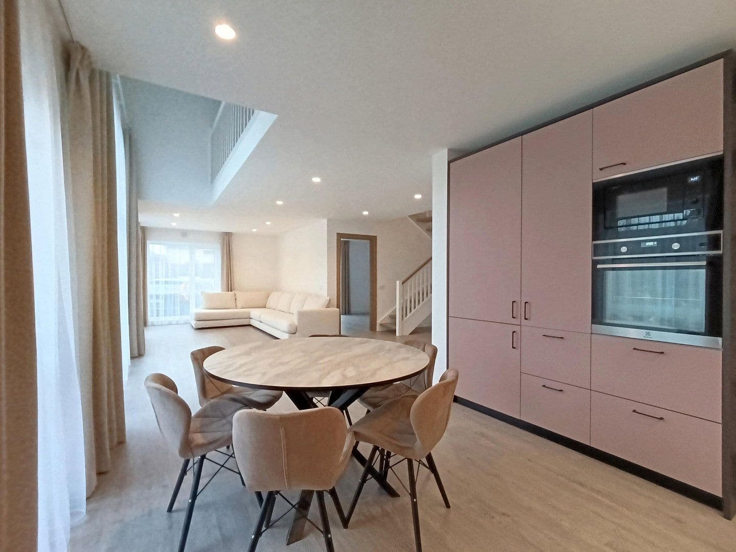 Prodej domu 150 m², pozemek 420 m², Steinbergskamp 3B, Basdahl, Dolní Sasko Prodej domu 150 m², pozemek 420 m², Steinbergskamp 3B, Basdahl, Dolní Sasko