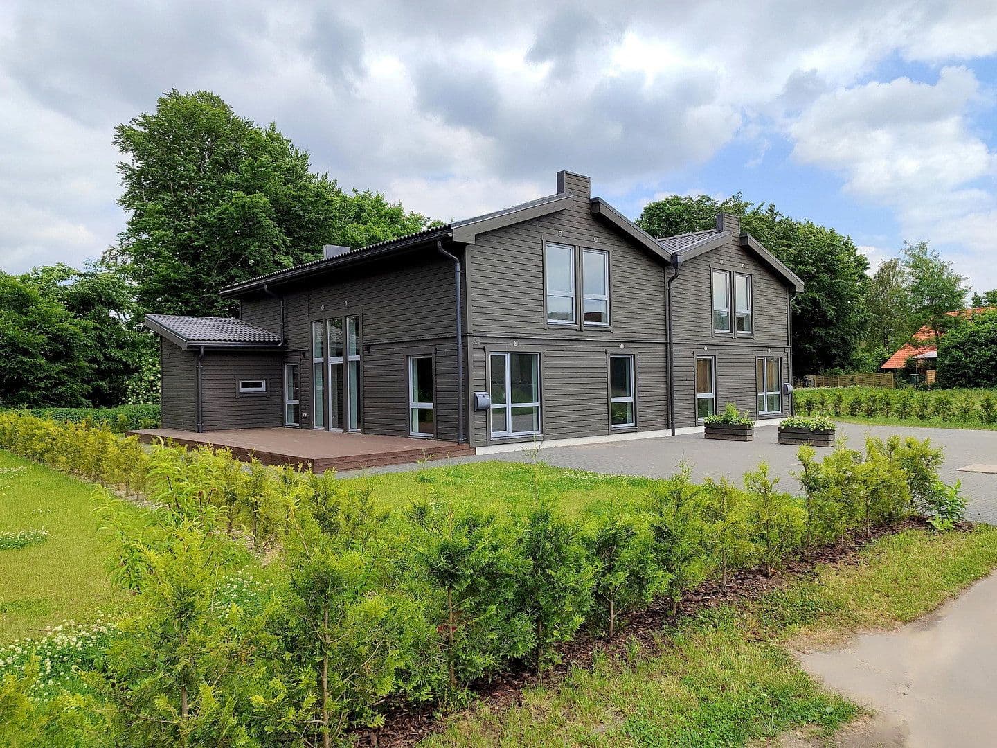 Prodej domu 150 m², pozemek 420 m², Steinbergskamp 3B, Basdahl, Dolní Sasko Prodej domu 150 m², pozemek 420 m², Steinbergskamp 3B, Basdahl, Dolní Sasko