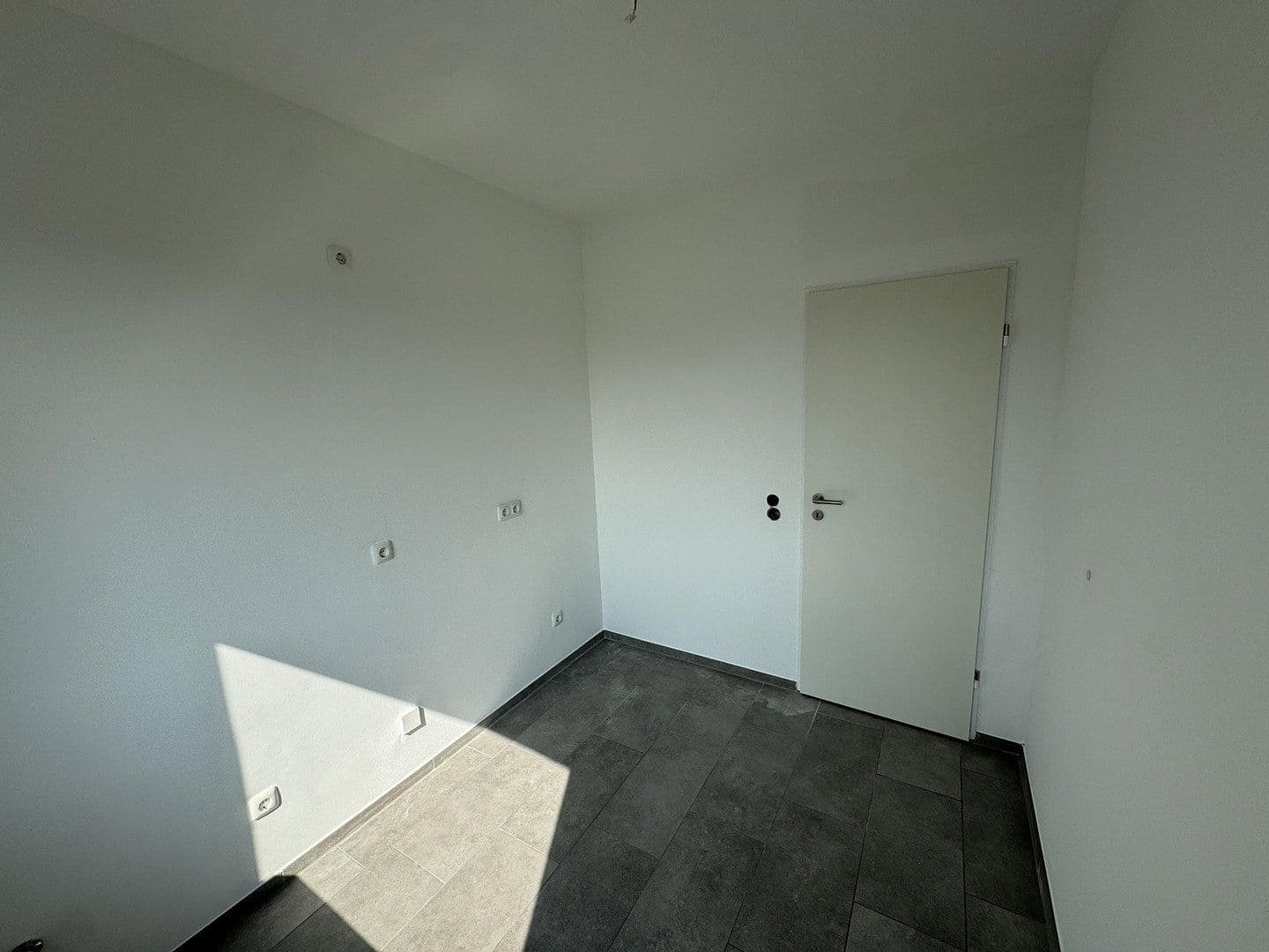 Pronájem bytu 3+1 60 m², Kaiserstr., Herzogenrath, Severní Porýní-Vestfálsko Pronájem bytu 3+1 60 m², Kaiserstr., Herzogenrath, Severní Porýní-Vestfálsko