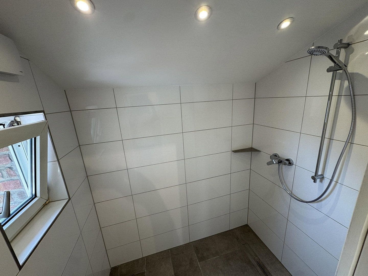Pronájem bytu 3+1 60 m², Kaiserstr., Herzogenrath, Severní Porýní-Vestfálsko Pronájem bytu 3+1 60 m², Kaiserstr., Herzogenrath, Severní Porýní-Vestfálsko