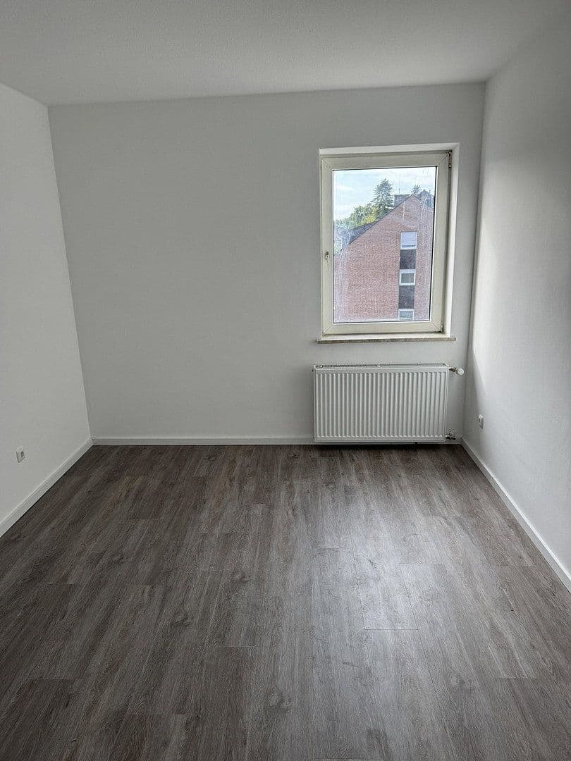 Pronájem bytu 3+1 60 m², Kaiserstr., Herzogenrath, Severní Porýní-Vestfálsko Pronájem bytu 3+1 60 m², Kaiserstr., Herzogenrath, Severní Porýní-Vestfálsko