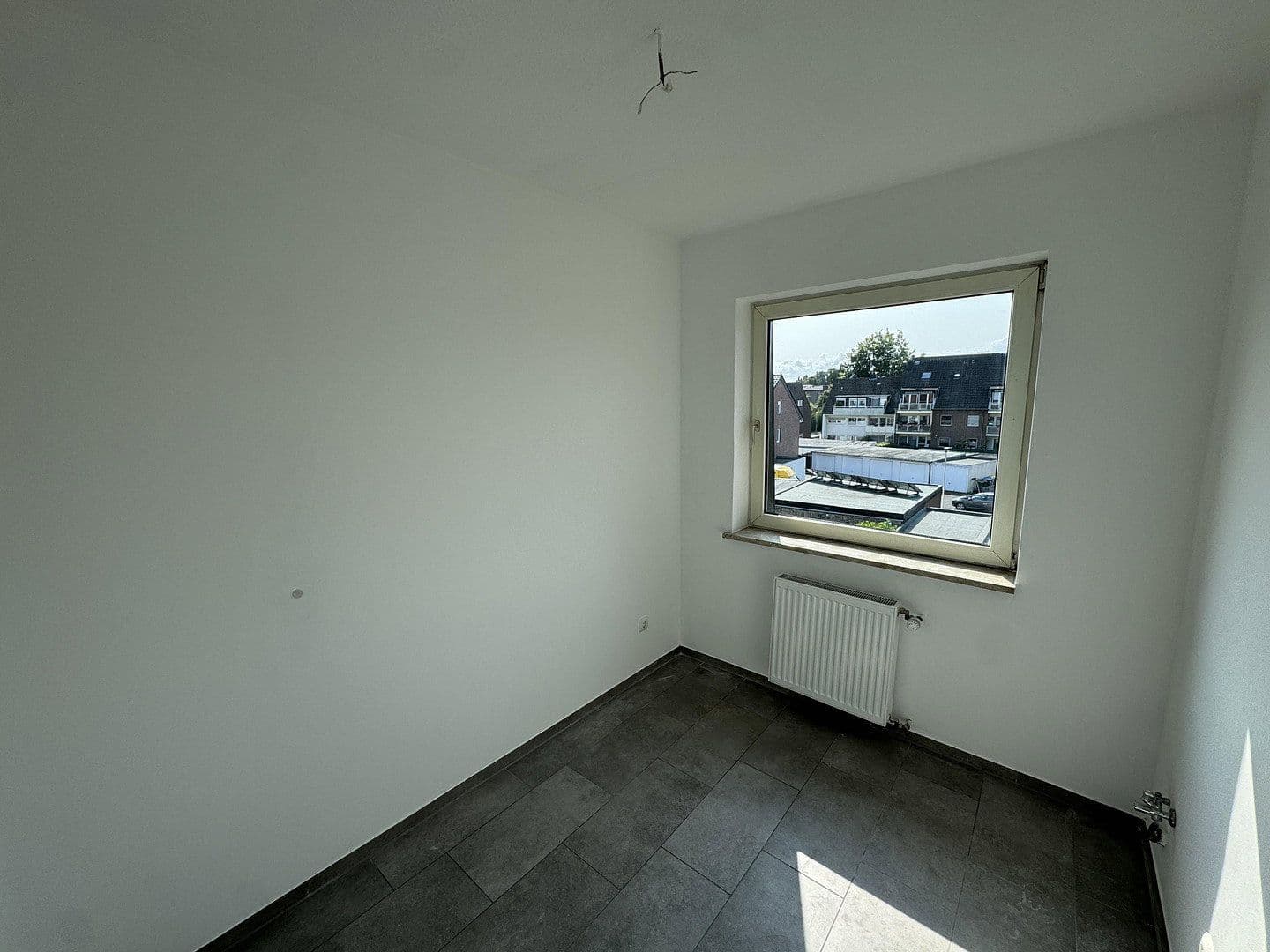 Pronájem bytu 3+1 60 m², Kaiserstr., Herzogenrath, Severní Porýní-Vestfálsko Pronájem bytu 3+1 60 m², Kaiserstr., Herzogenrath, Severní Porýní-Vestfálsko