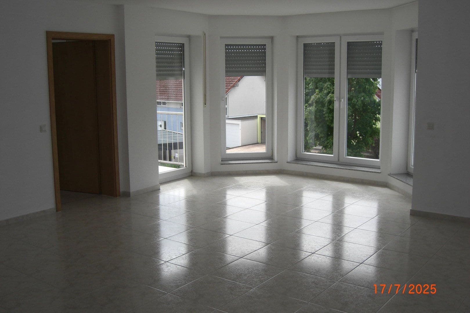 Pronájem bytu 3+1 102 m², Bad Rappenau, Bádensko-Württembersko Pronájem bytu 3+1 102 m², Bad Rappenau, Bádensko-Württembersko