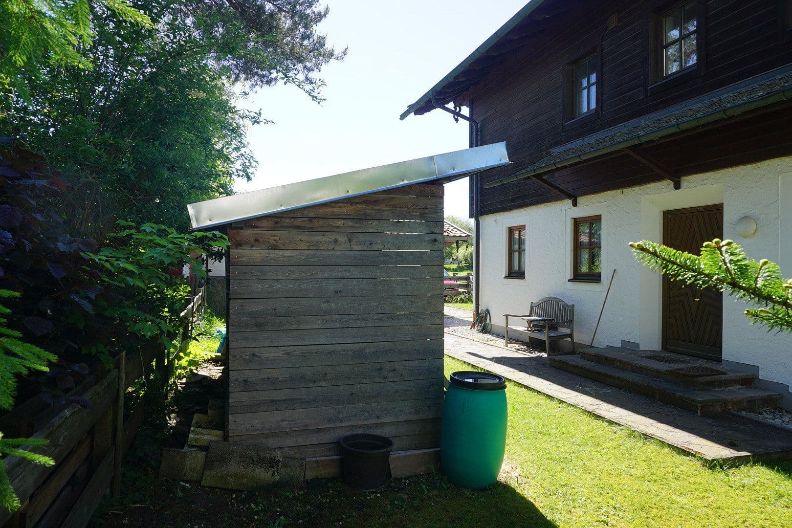 Prodej domu 300 m², pozemek 931 m², Huglfing, Bavorsko Prodej domu 300 m², pozemek 931 m², Huglfing, Bavorsko
