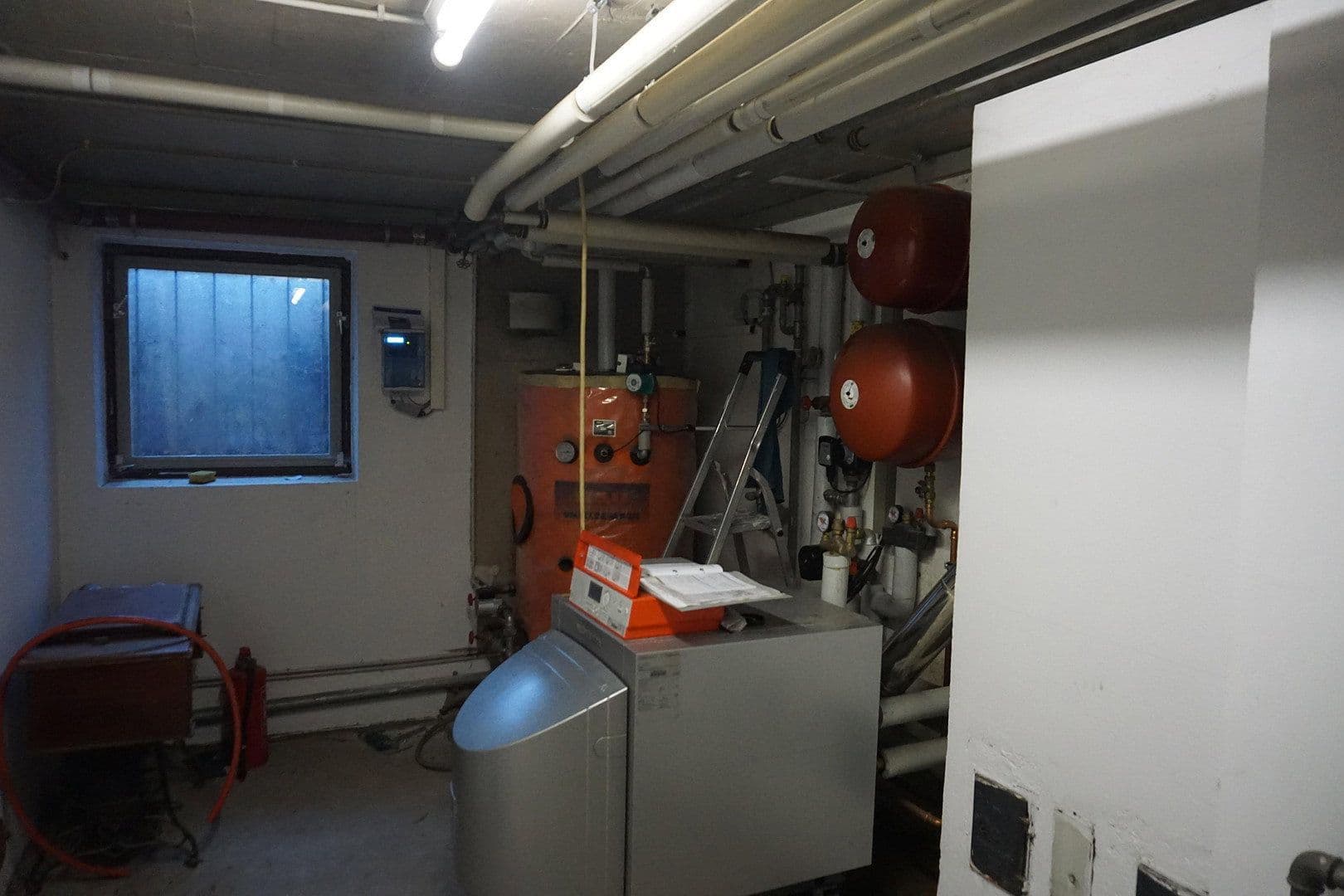 Prodej domu 300 m², pozemek 931 m², Huglfing, Bavorsko Prodej domu 300 m², pozemek 931 m², Huglfing, Bavorsko