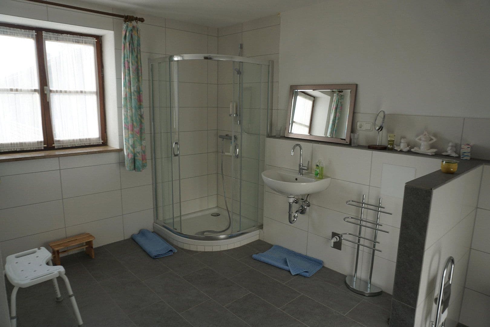 Prodej domu 300 m², pozemek 931 m², Huglfing, Bavorsko Prodej domu 300 m², pozemek 931 m², Huglfing, Bavorsko