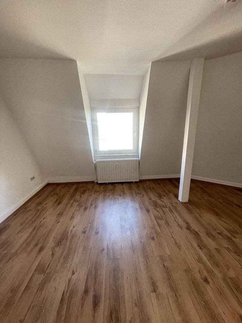 Pronájem bytu 2+1 60 m², Steinbrinkstraße 105, Oberhausen, Severní Porýní-Vestfálsko Pronájem bytu 2+1 60 m², Steinbrinkstraße 105, Oberhausen, Severní Porýní-Vestfálsko