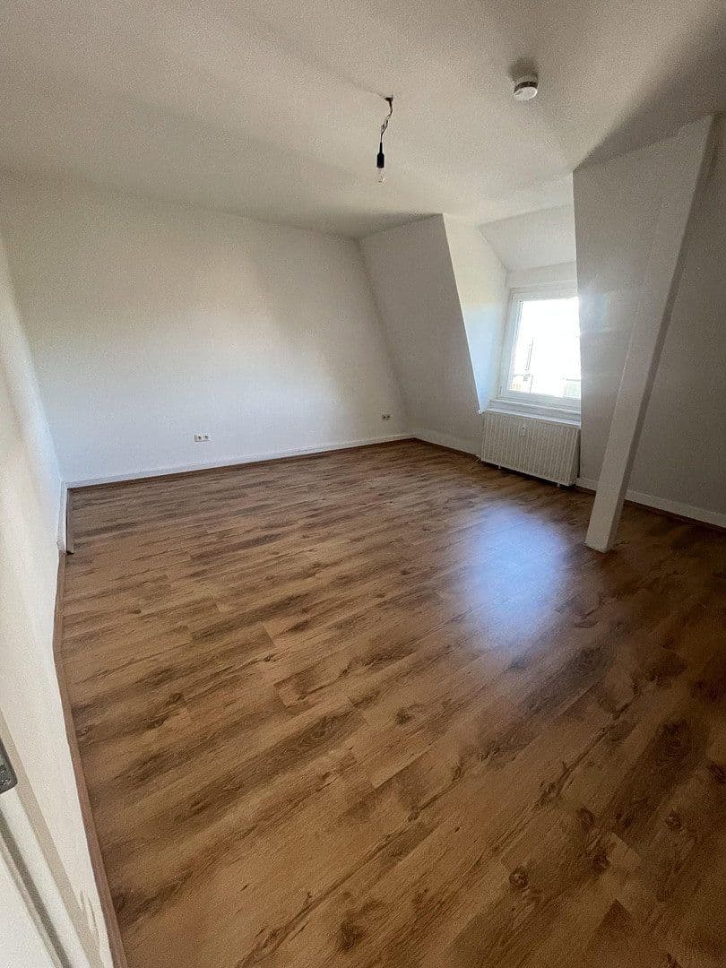 Pronájem bytu 2+1 60 m², Steinbrinkstraße 105, Oberhausen, Severní Porýní-Vestfálsko Pronájem bytu 2+1 60 m², Steinbrinkstraße 105, Oberhausen, Severní Porýní-Vestfálsko