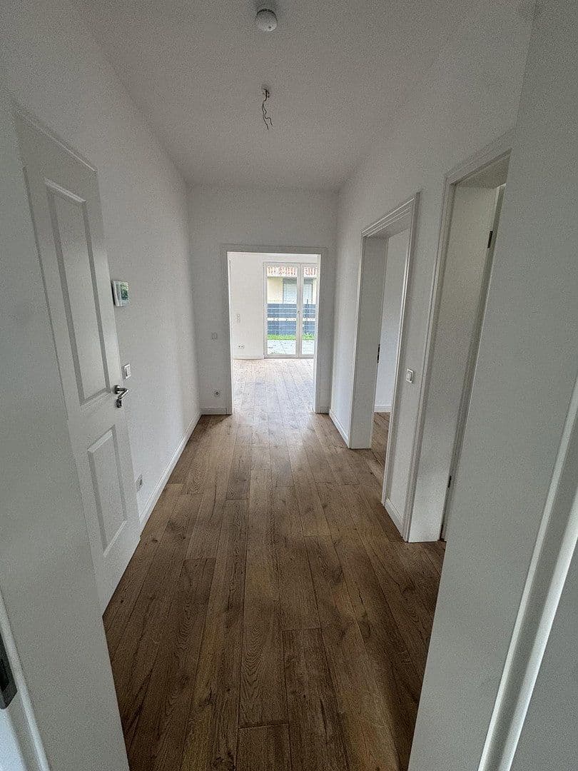 Pronájem bytu 4+1 105 m², Berlin, Berlín Pronájem bytu 4+1 105 m², Berlin, Berlín