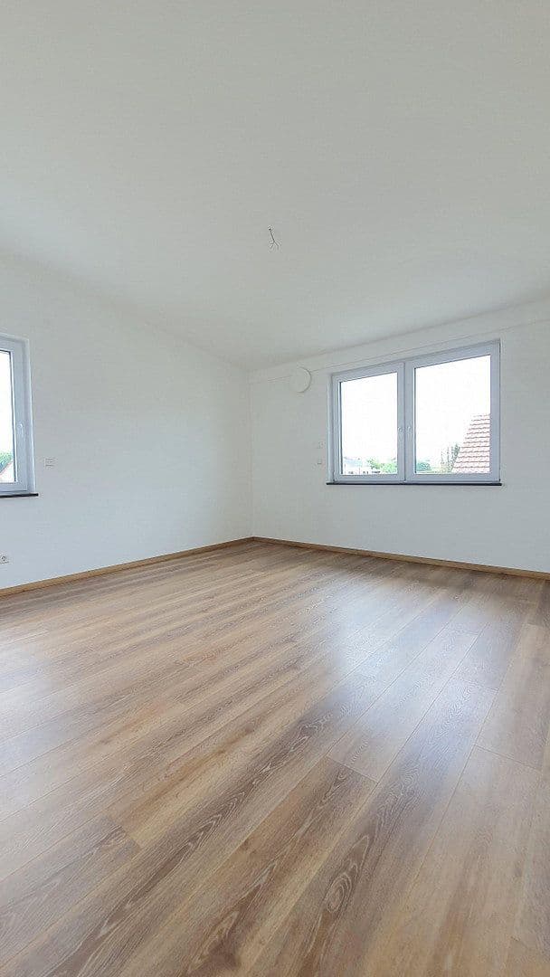 Pronájem bytu 4+1 100 m², Tiefenbach, Bádensko-Württembersko Pronájem bytu 4+1 100 m², Tiefenbach, Bádensko-Württembersko