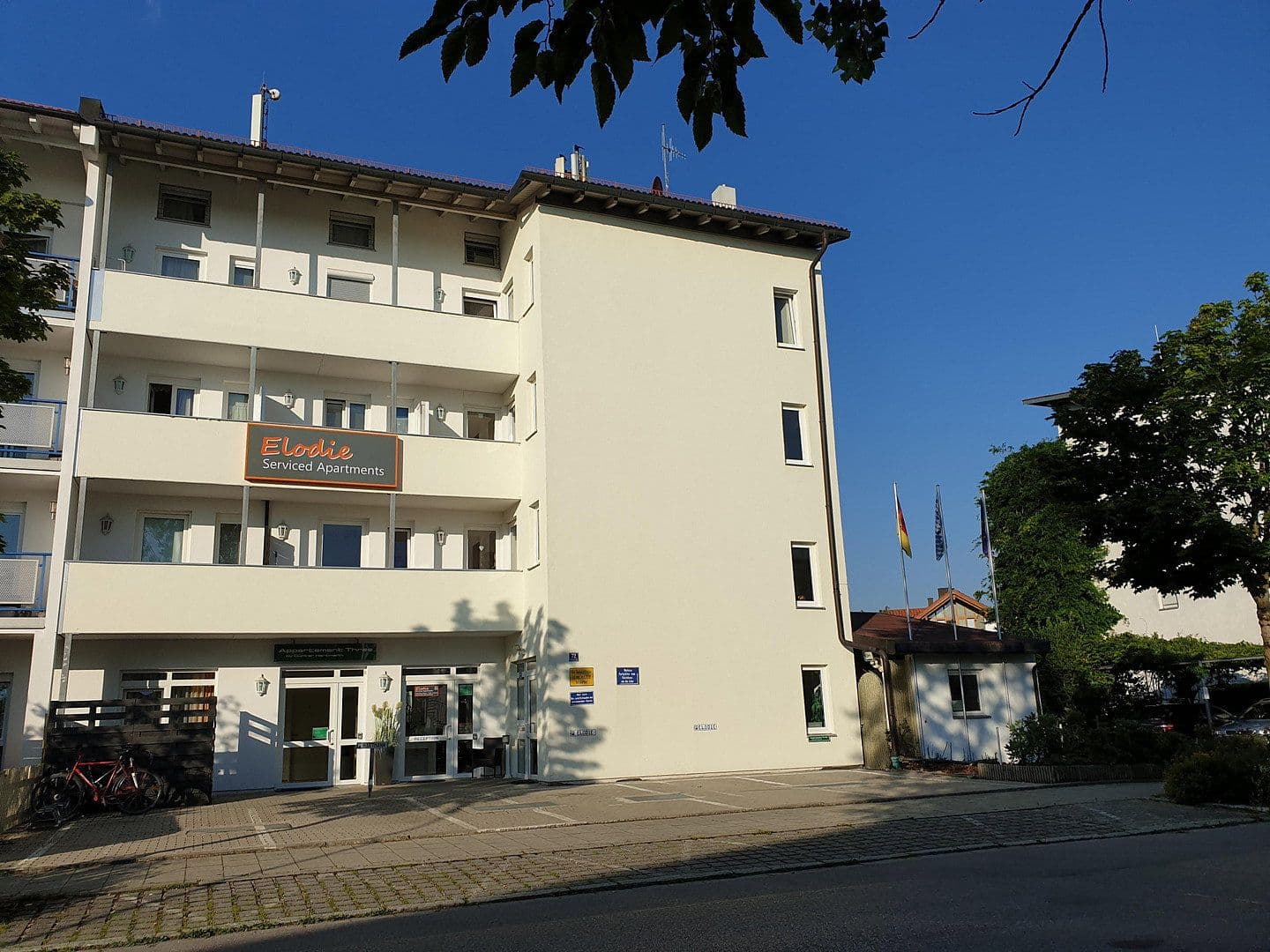 Pronájem bytu 1+1 27 m², Baldhamer Straße 72, Vaterstetten, Bavorsko Pronájem bytu 1+1 27 m², Baldhamer Straße 72, Vaterstetten, Bavorsko