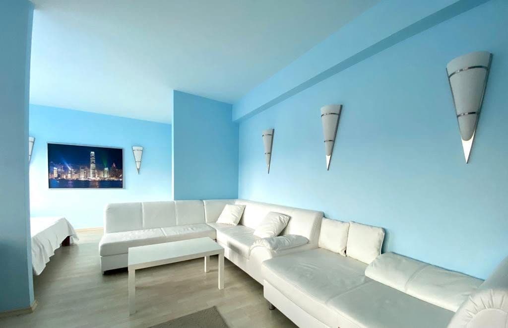 Prodej bytu 2+1 45 m², Kurfürstendamm 154, Berlin, Berlín Prodej bytu 2+1 45 m², Kurfürstendamm 154, Berlin, Berlín