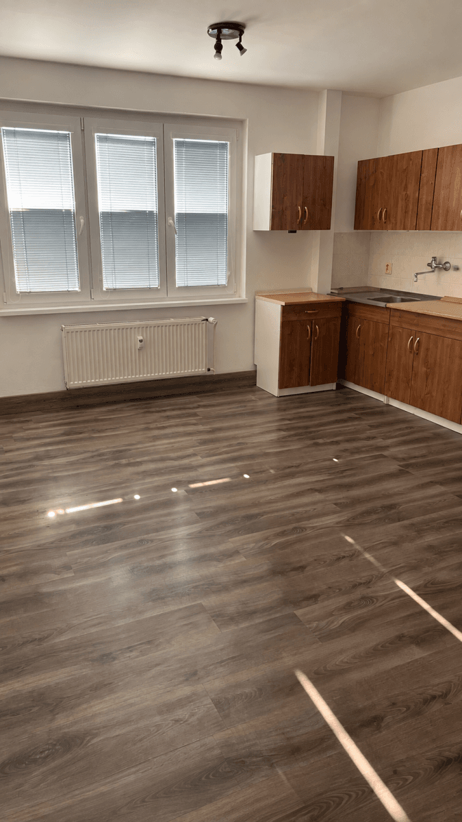 Prodej bytu 2+kk 49 m², Havanská, Kladno, Středočeský kraj Prodej bytu 2+kk 49 m², Havanská, Kladno, Středočeský kraj