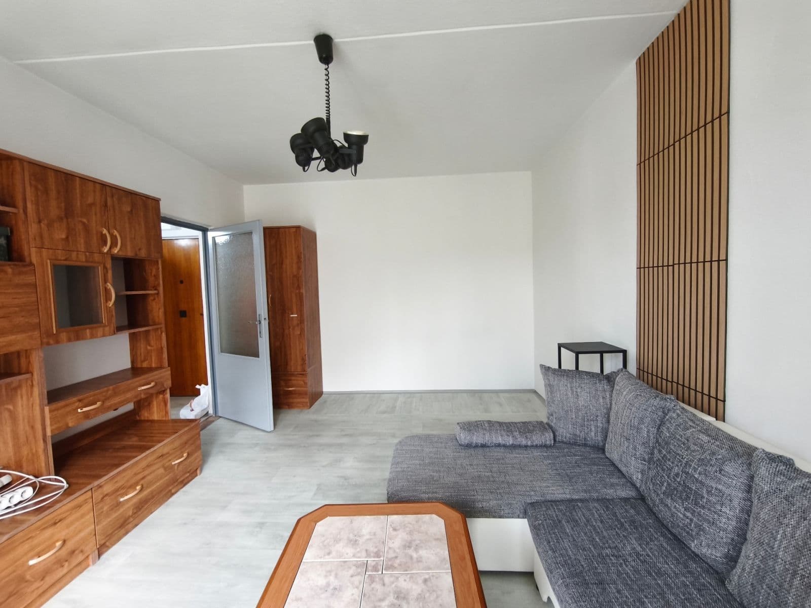 Pronájem bytu 1+1 36 m², Dukelská, Jeseník, Olomoucký kraj Pronájem bytu 1+1 36 m², Dukelská, Jeseník, Olomoucký kraj
