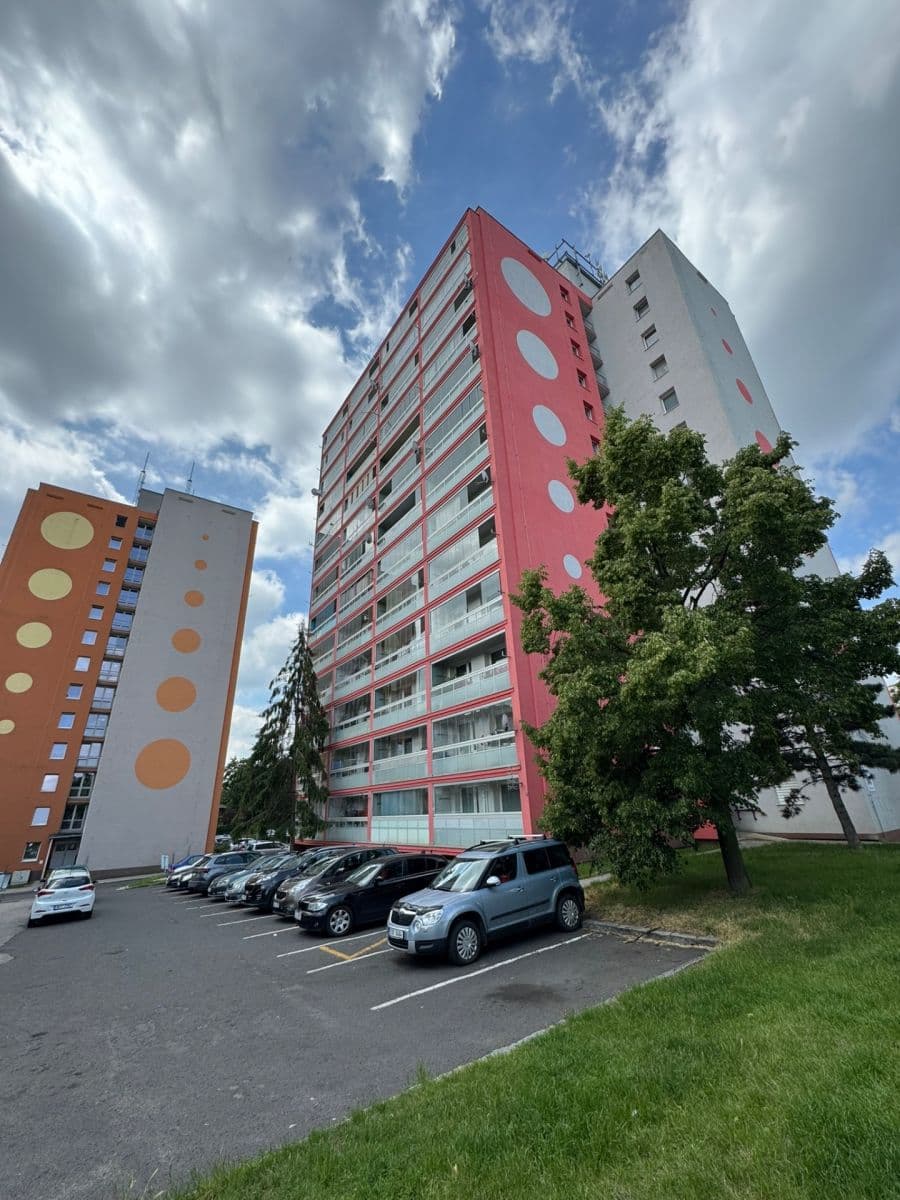 Pronájem bytu 2+kk 49 m², Rozmarýnová, Most, Ústecký kraj Pronájem bytu 2+kk 49 m², Rozmarýnová, Most, Ústecký kraj