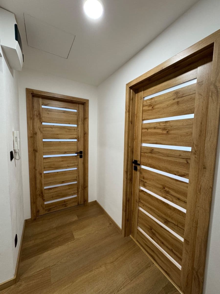 Pronájem bytu 2+kk 49 m², Rozmarýnová, Most, Ústecký kraj Pronájem bytu 2+kk 49 m², Rozmarýnová, Most, Ústecký kraj