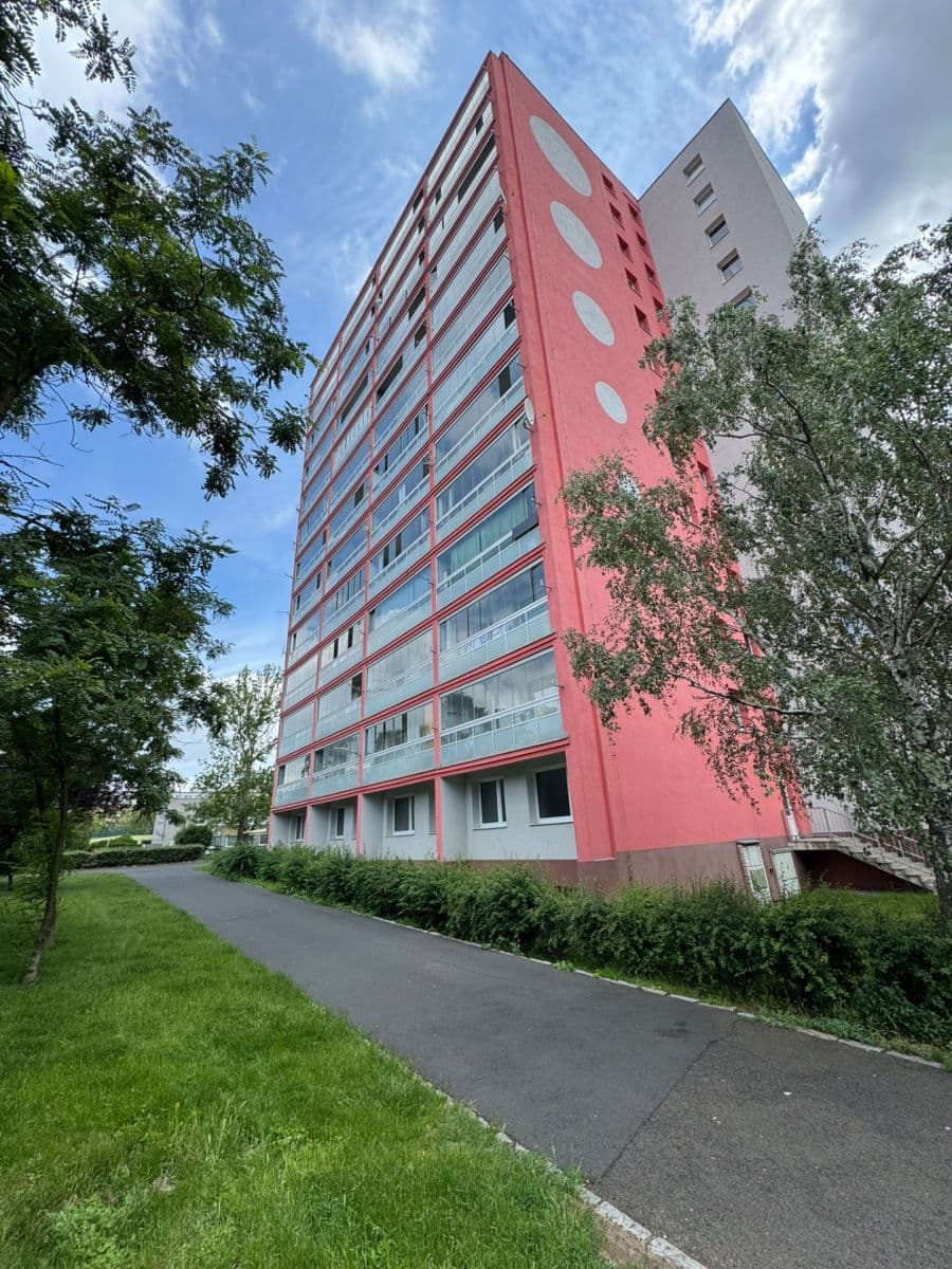 Pronájem bytu 2+kk 49 m², Rozmarýnová, Most, Ústecký kraj Pronájem bytu 2+kk 49 m², Rozmarýnová, Most, Ústecký kraj