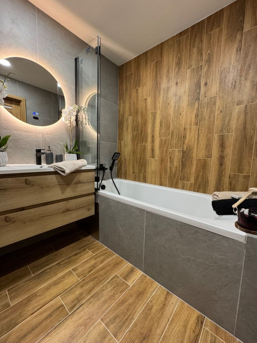 Pronájem bytu 2+kk 49 m², Rozmarýnová, Most, Ústecký kraj Pronájem bytu 2+kk 49 m², Rozmarýnová, Most, Ústecký kraj