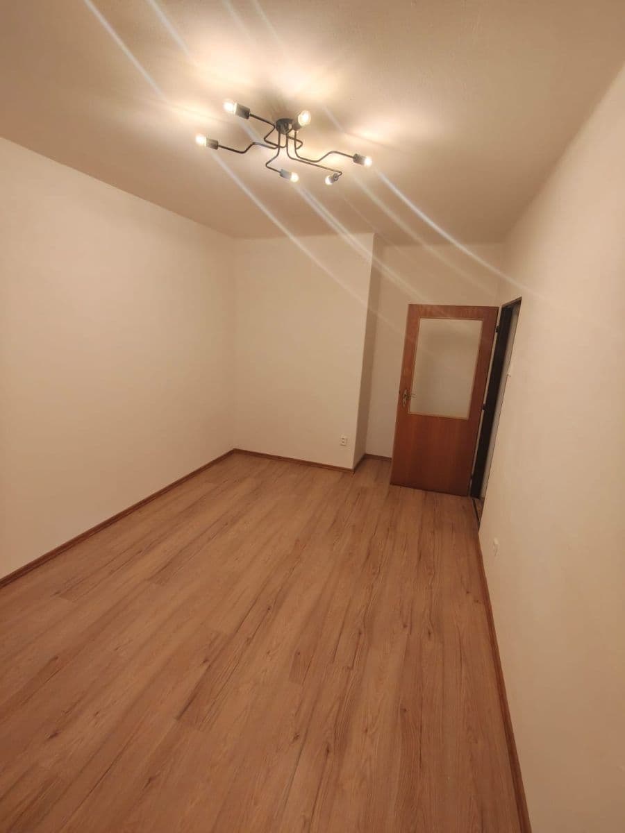 Pronájem bytu 3+1 60 m², Čáslavská, Chrudim, Pardubický kraj Pronájem bytu 3+1 60 m², Čáslavská, Chrudim, Pardubický kraj