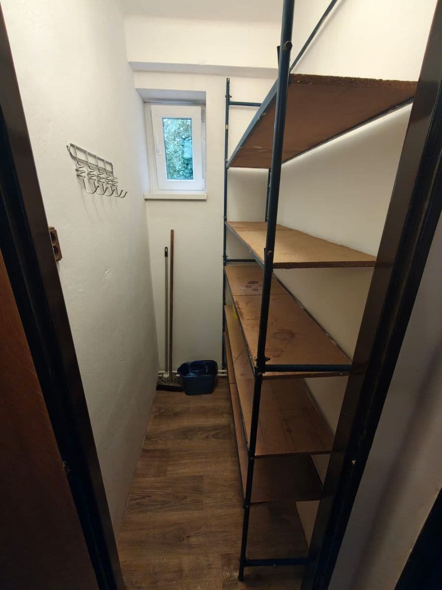 Pronájem bytu 3+1 60 m², Čáslavská, Chrudim, Pardubický kraj Pronájem bytu 3+1 60 m², Čáslavská, Chrudim, Pardubický kraj
